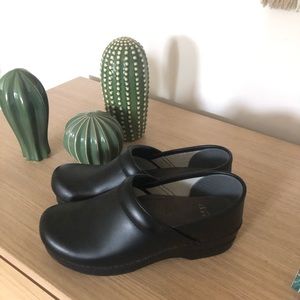 Dansko clogs!